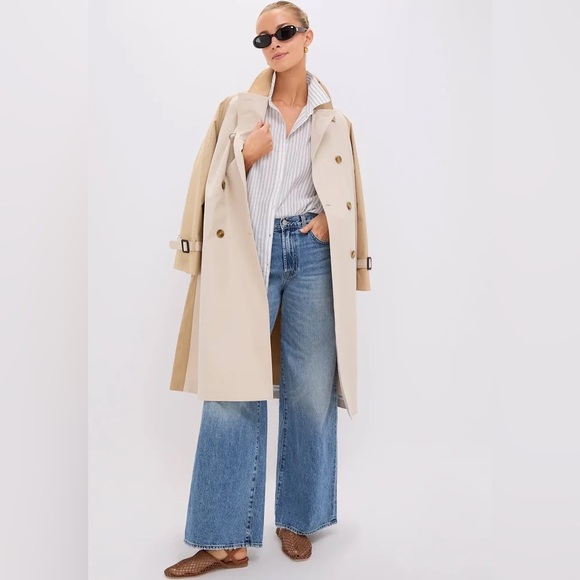 Tuckernuck Grey and White Stripe Wexler Cotton Button Down Size Small - Picture 2 of 9